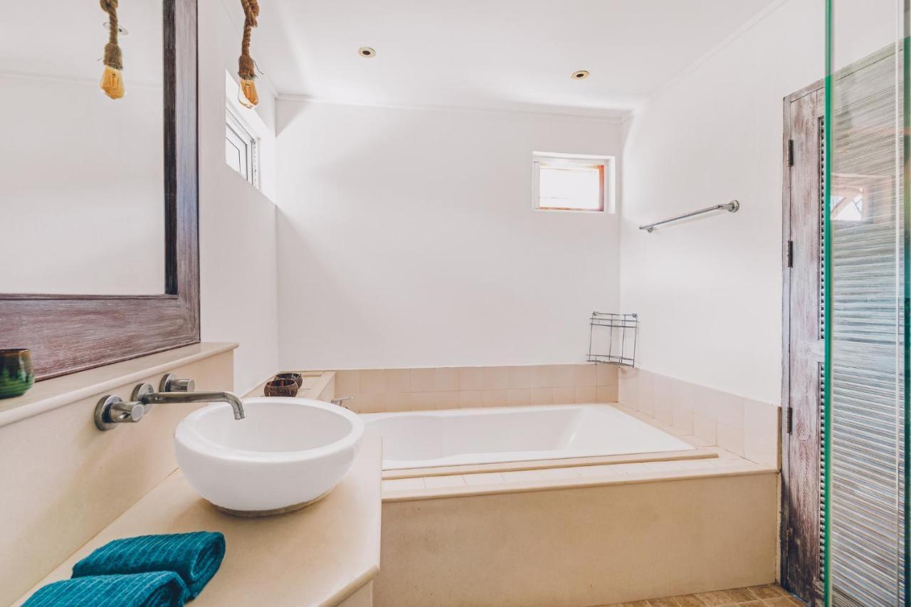 Samui Art Villa Bophut Luaran gambar